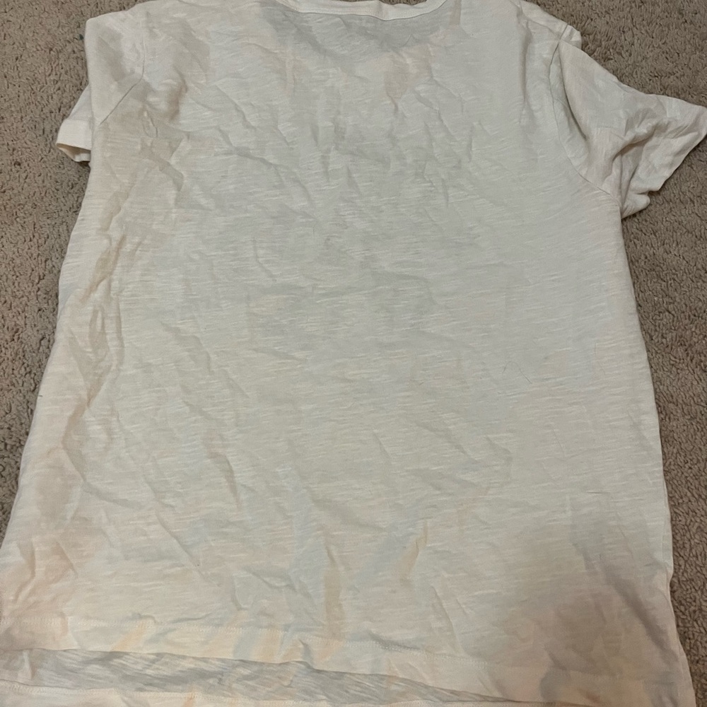 Size large. Treat her right tee - Picture 2 of 3